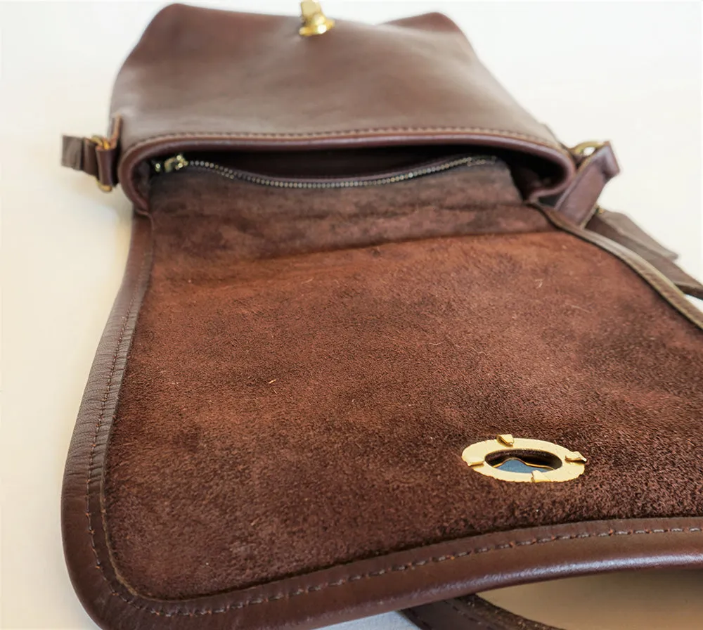 Vintage COACH Cross Body Classic Saddle Bag Purse