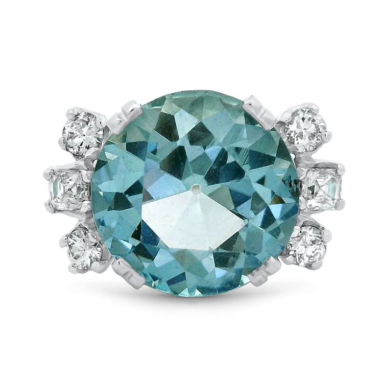 Vintage Platinum Aquamarine and Diamond Ring