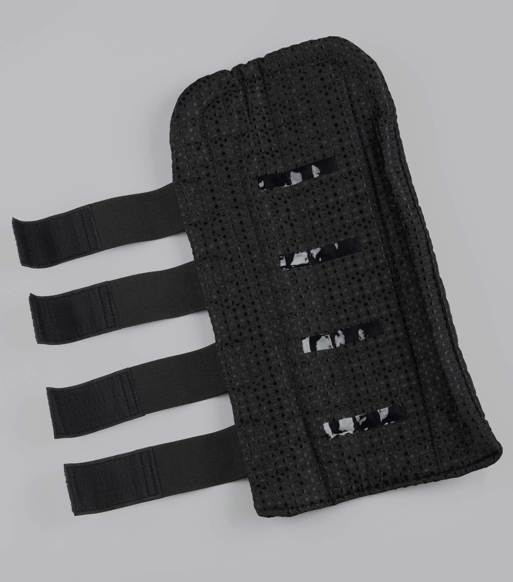 Waffle Quilted Double Locking Tail Guard Black