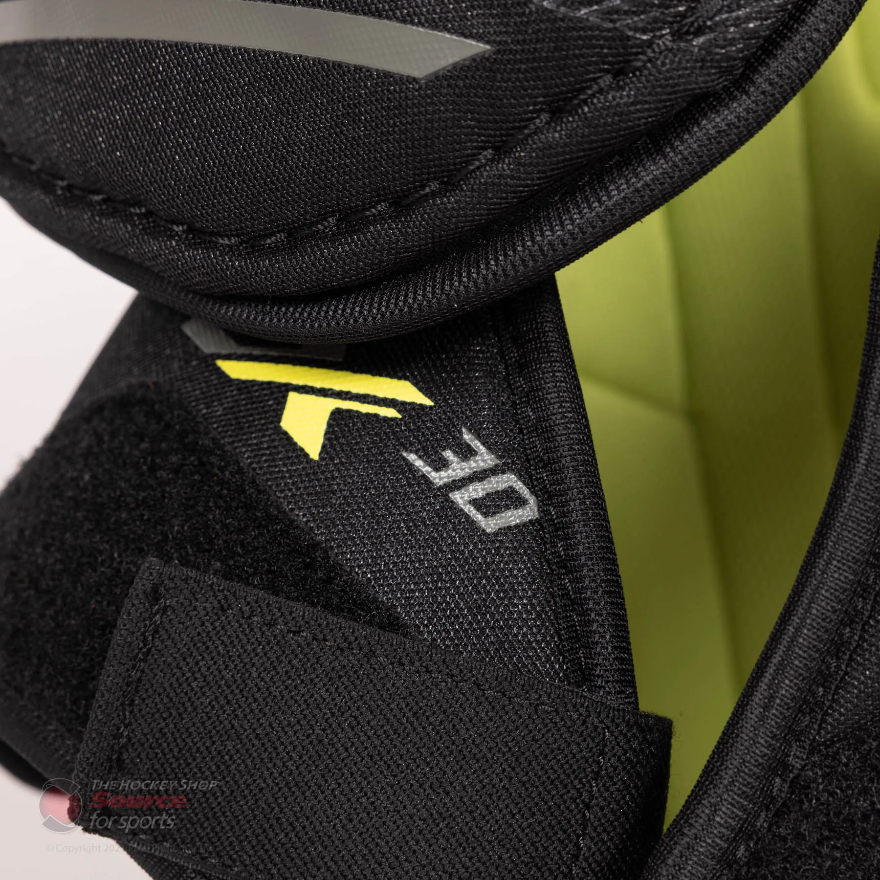 Warrior Alpha LX 30 Junior Hockey Shoulder Pads
