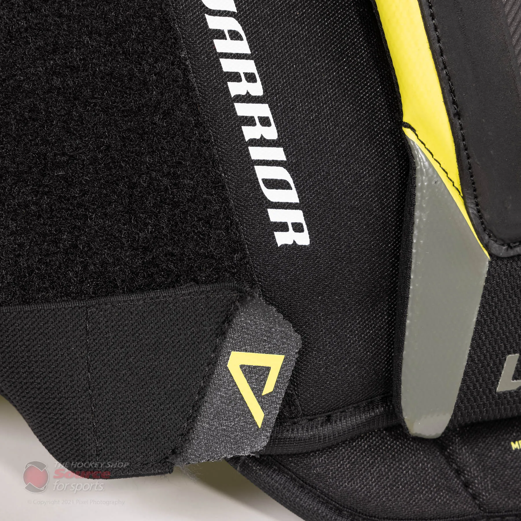 Warrior Alpha LX 30 Junior Hockey Shoulder Pads