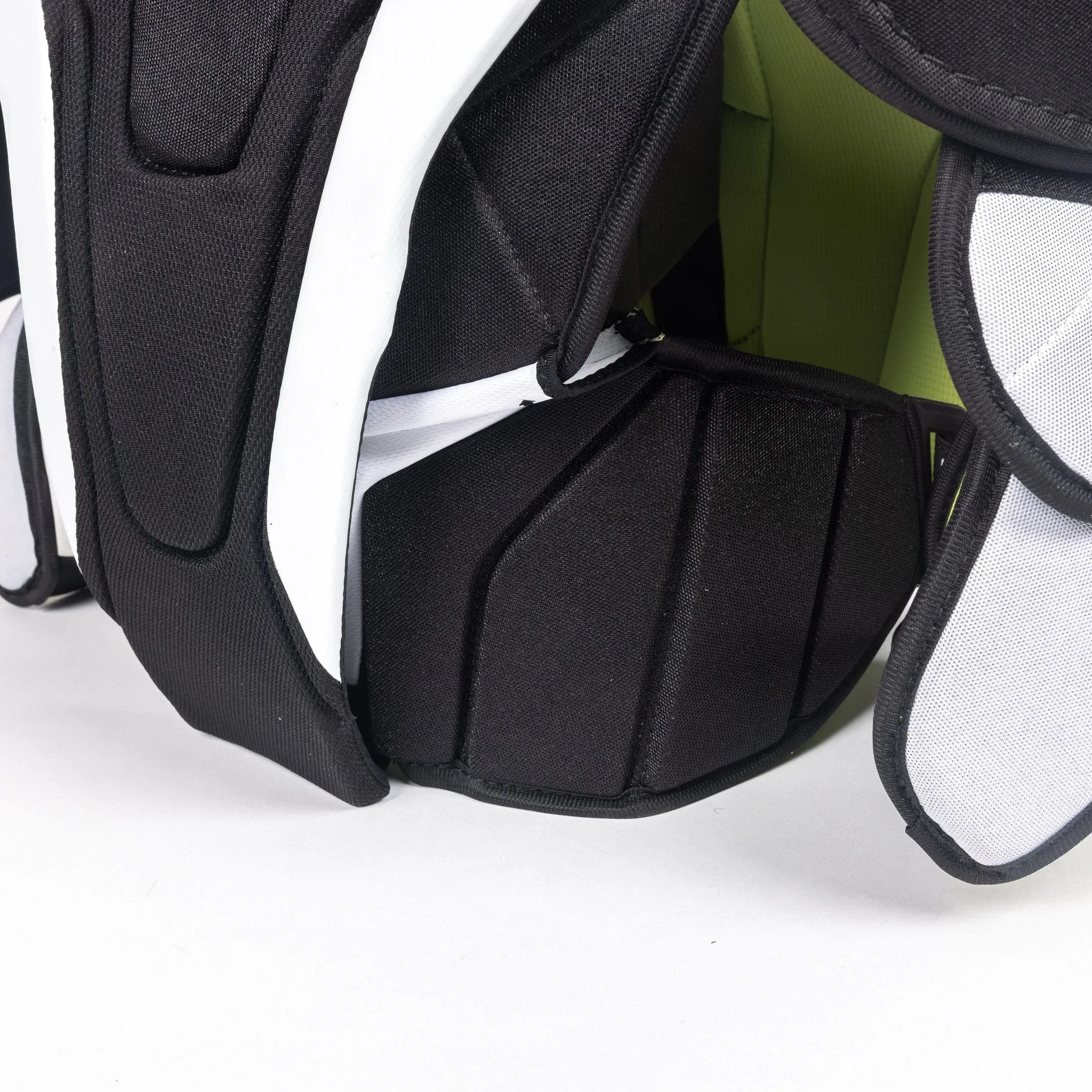 Warrior Alpha LX Pro Senior Hockey Shoulder Pads