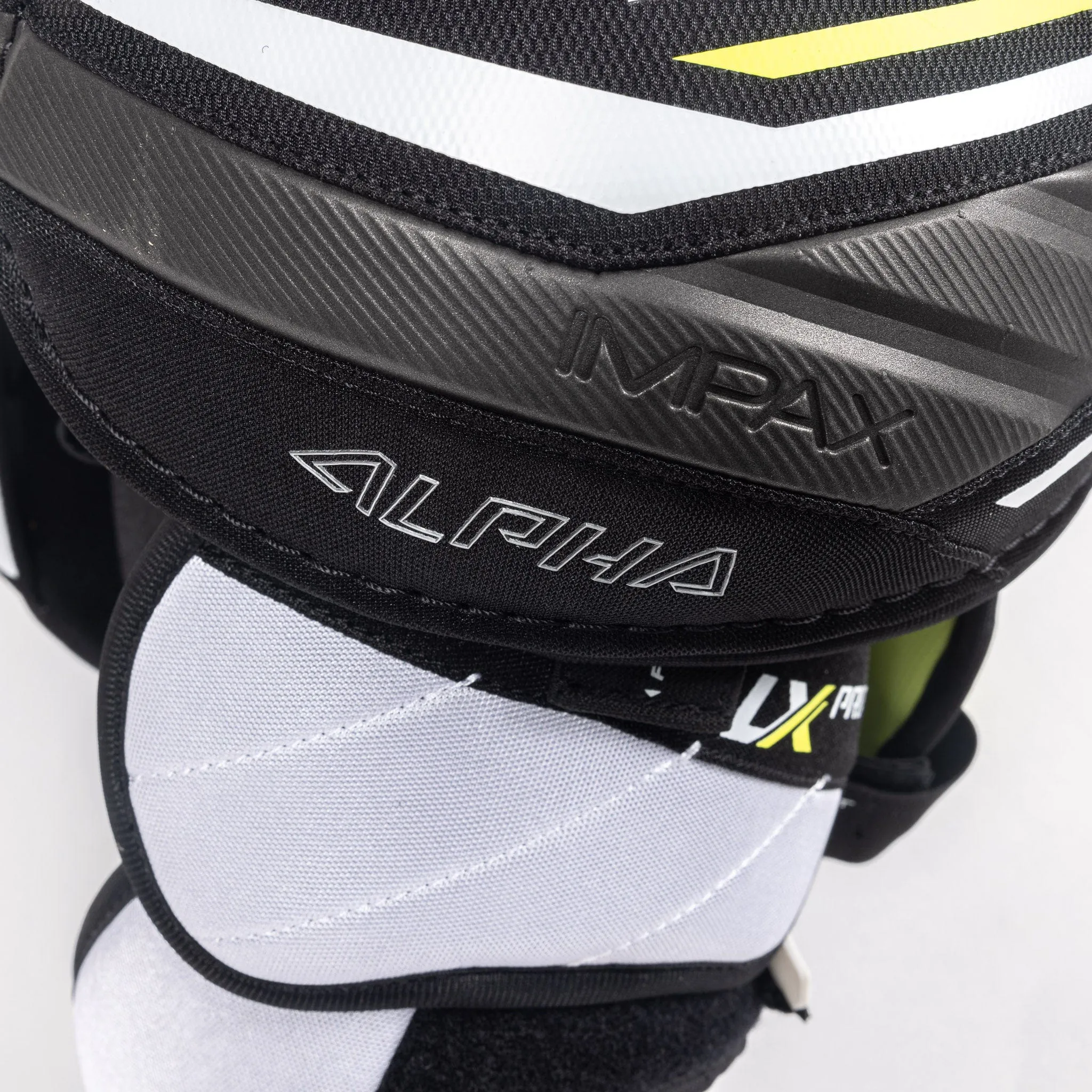 Warrior Alpha LX Pro Senior Hockey Shoulder Pads