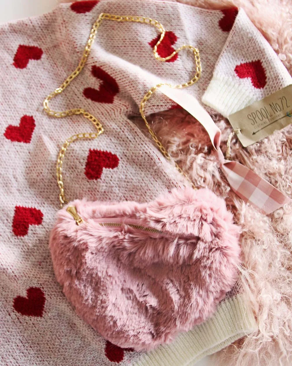 Winter Heart Tote in Pink