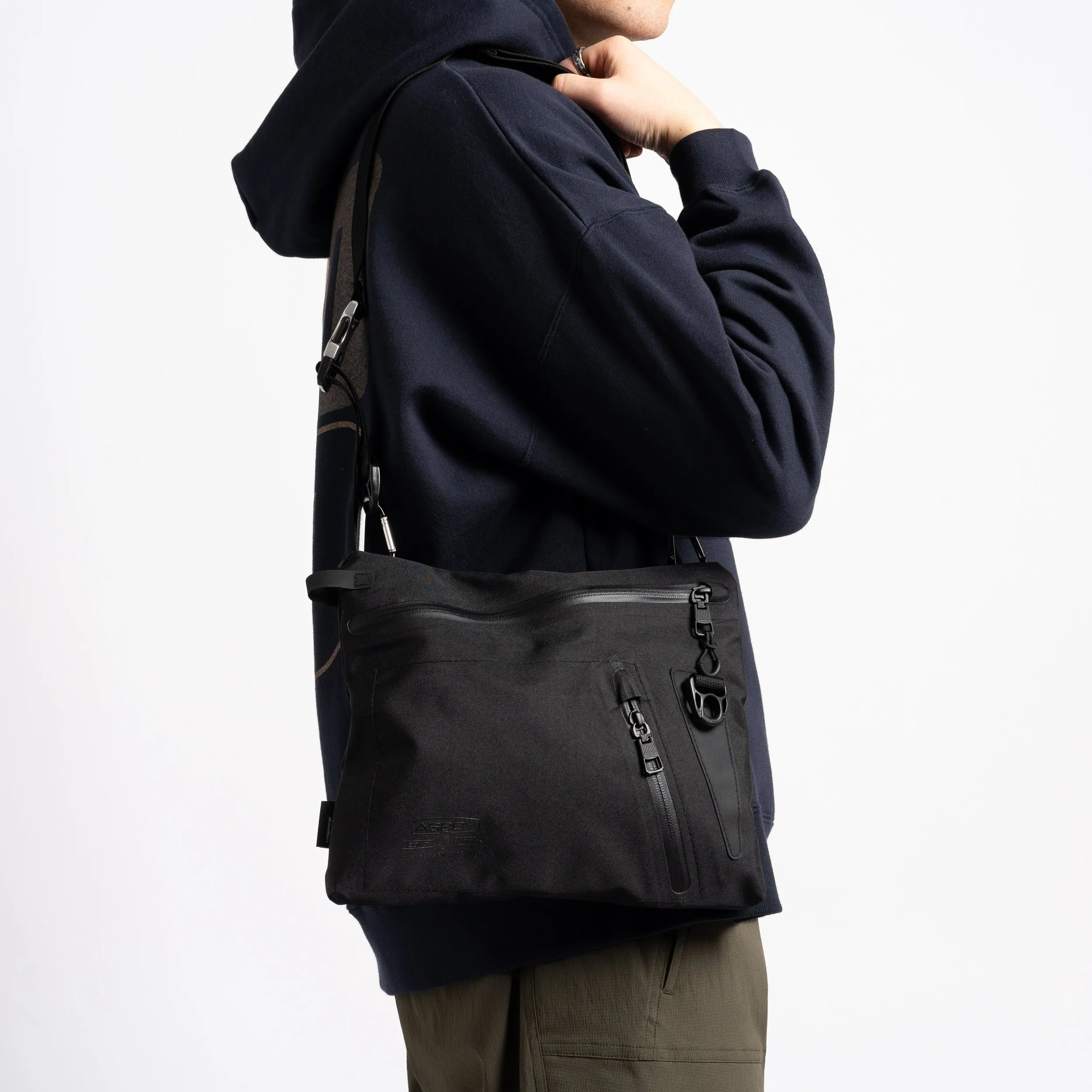 WP Cordura 305D Sacoshe Black 141603-10